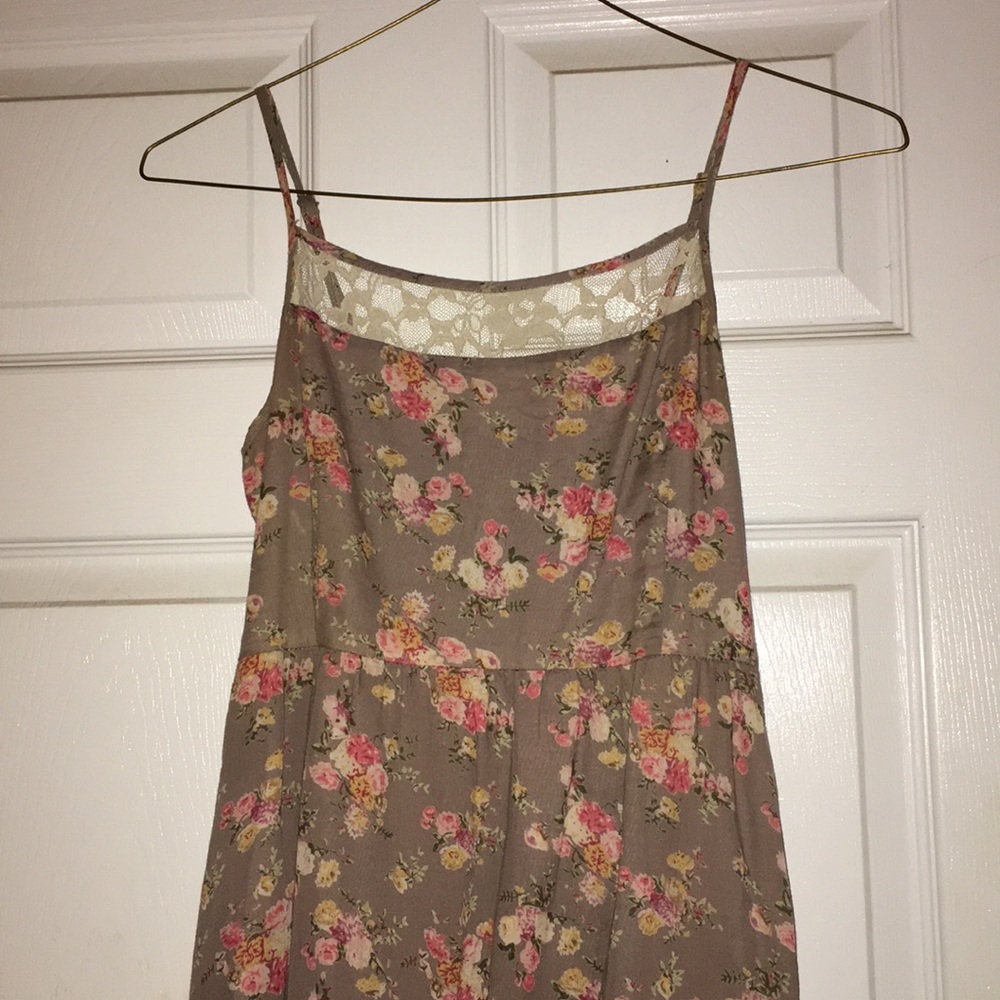 American Rag lace and flower high-low dress!